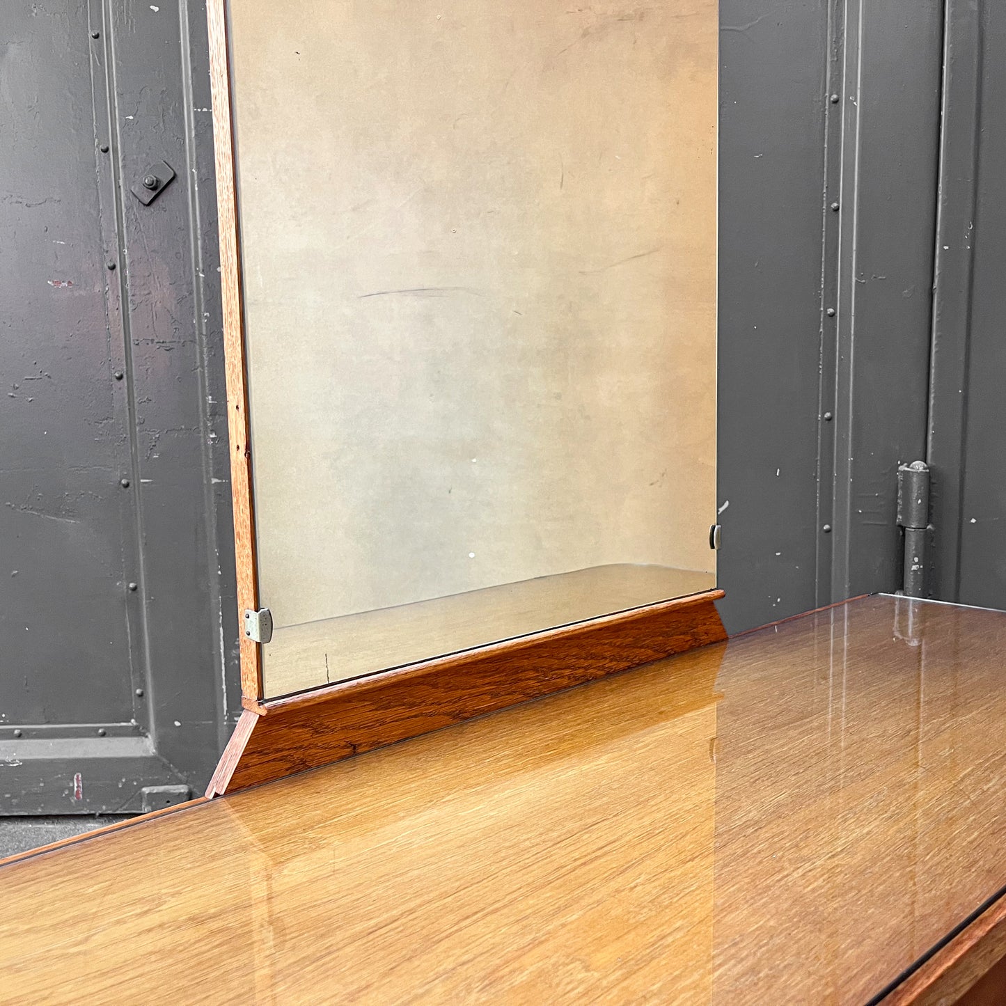 wunderschöne spiegelkommode