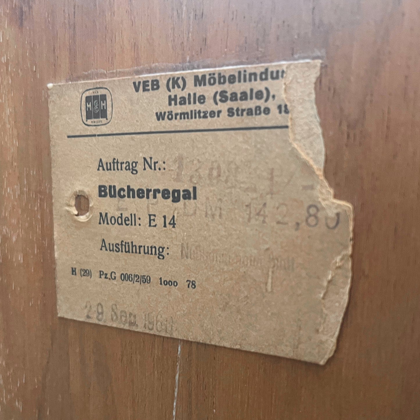 außergewöhnliches kleines bücherregal