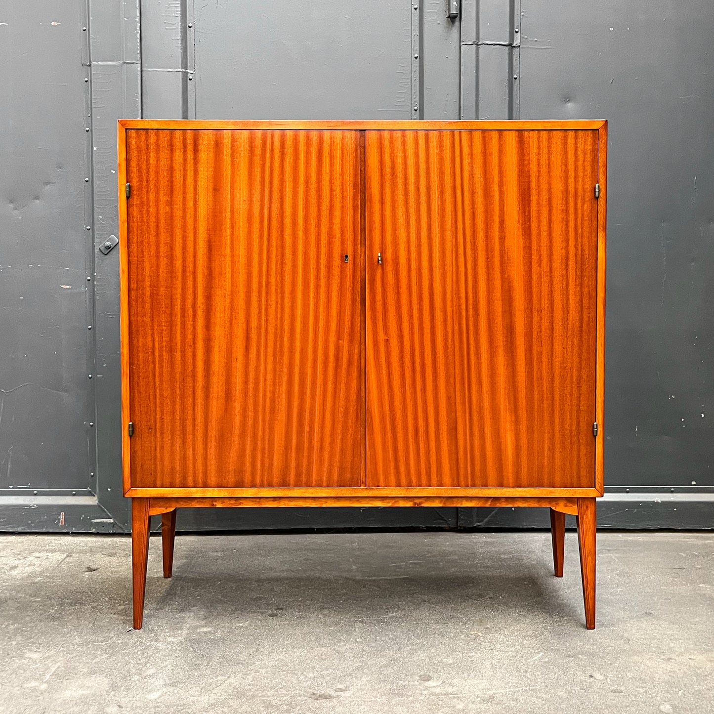 schönes mid-century highboard