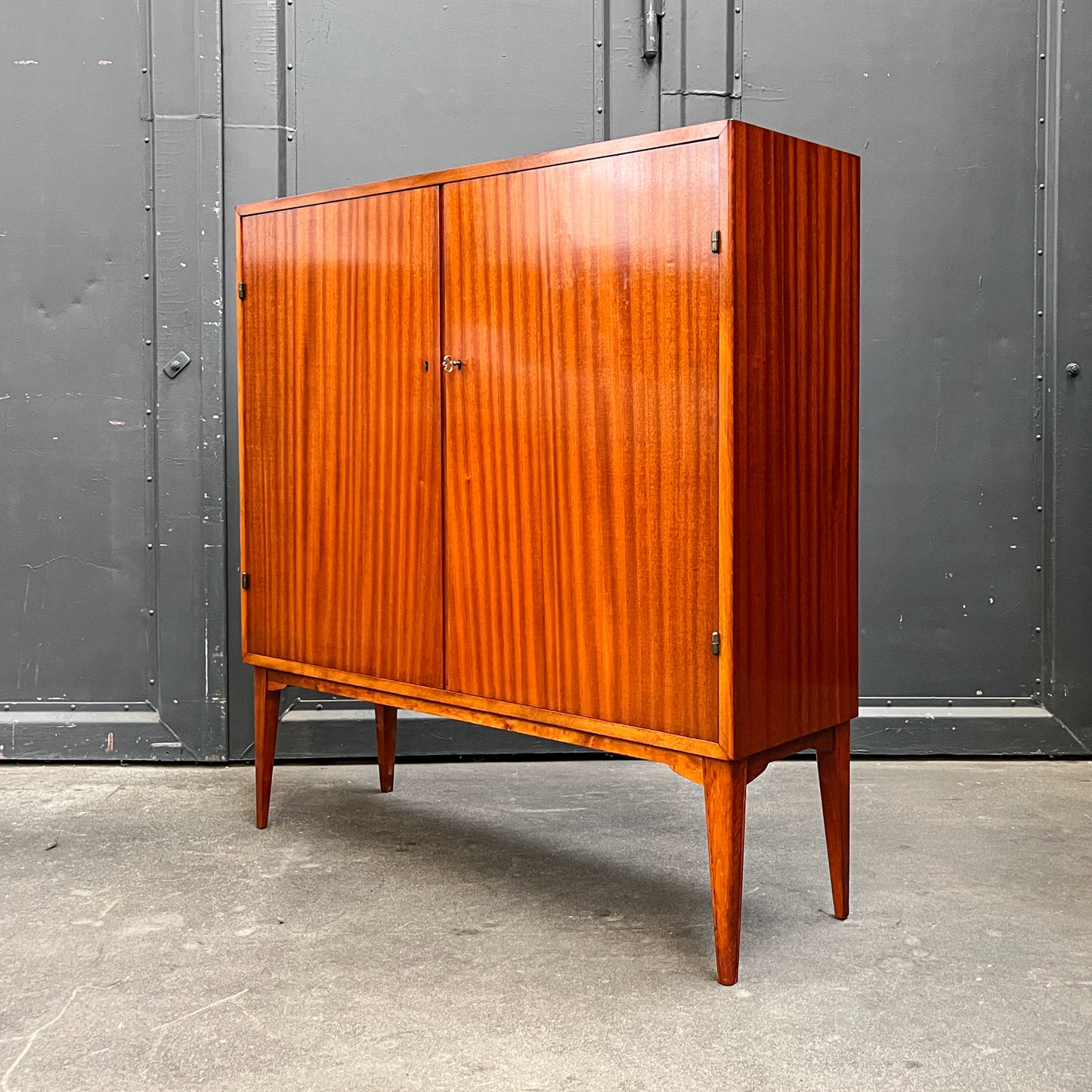 schönes mid-century highboard