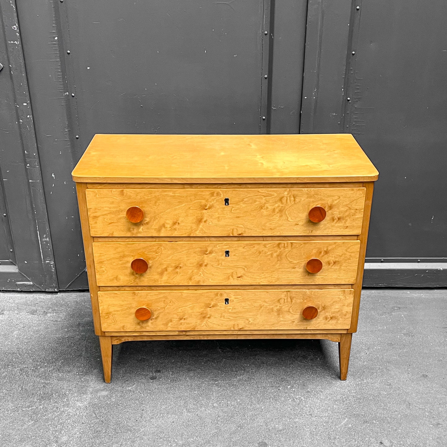 schöne mid-century kommode