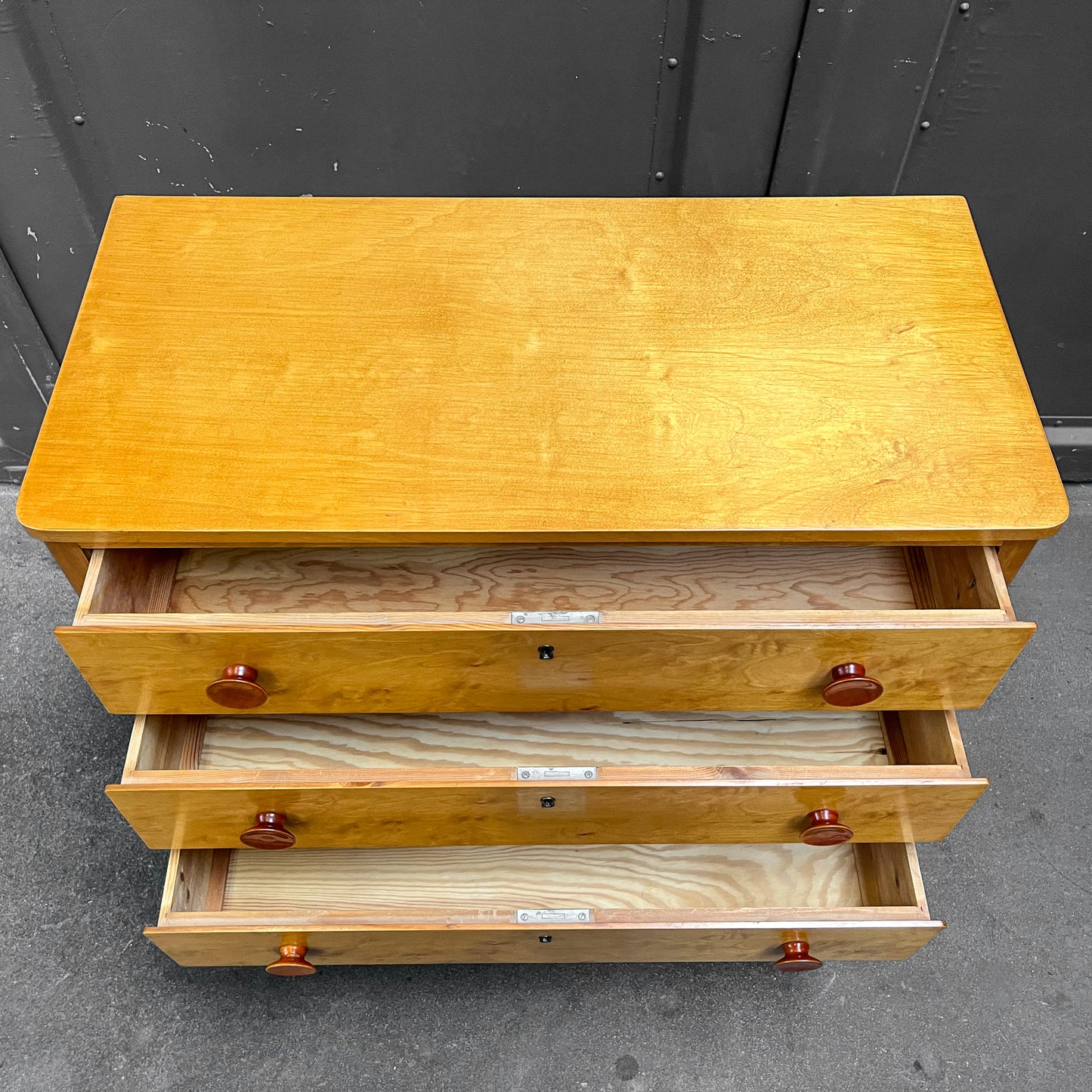 schöne mid-century kommode