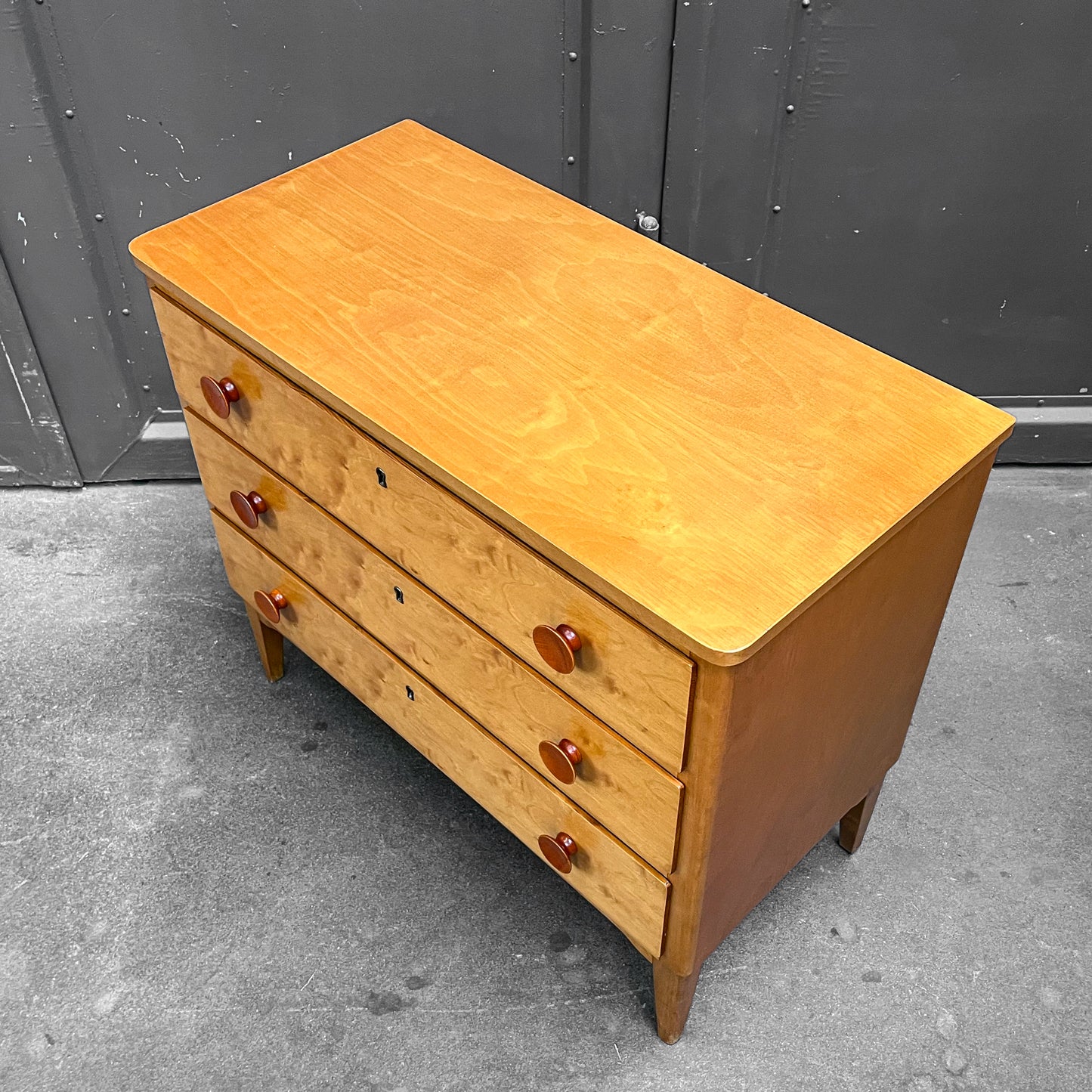 schöne mid-century kommode