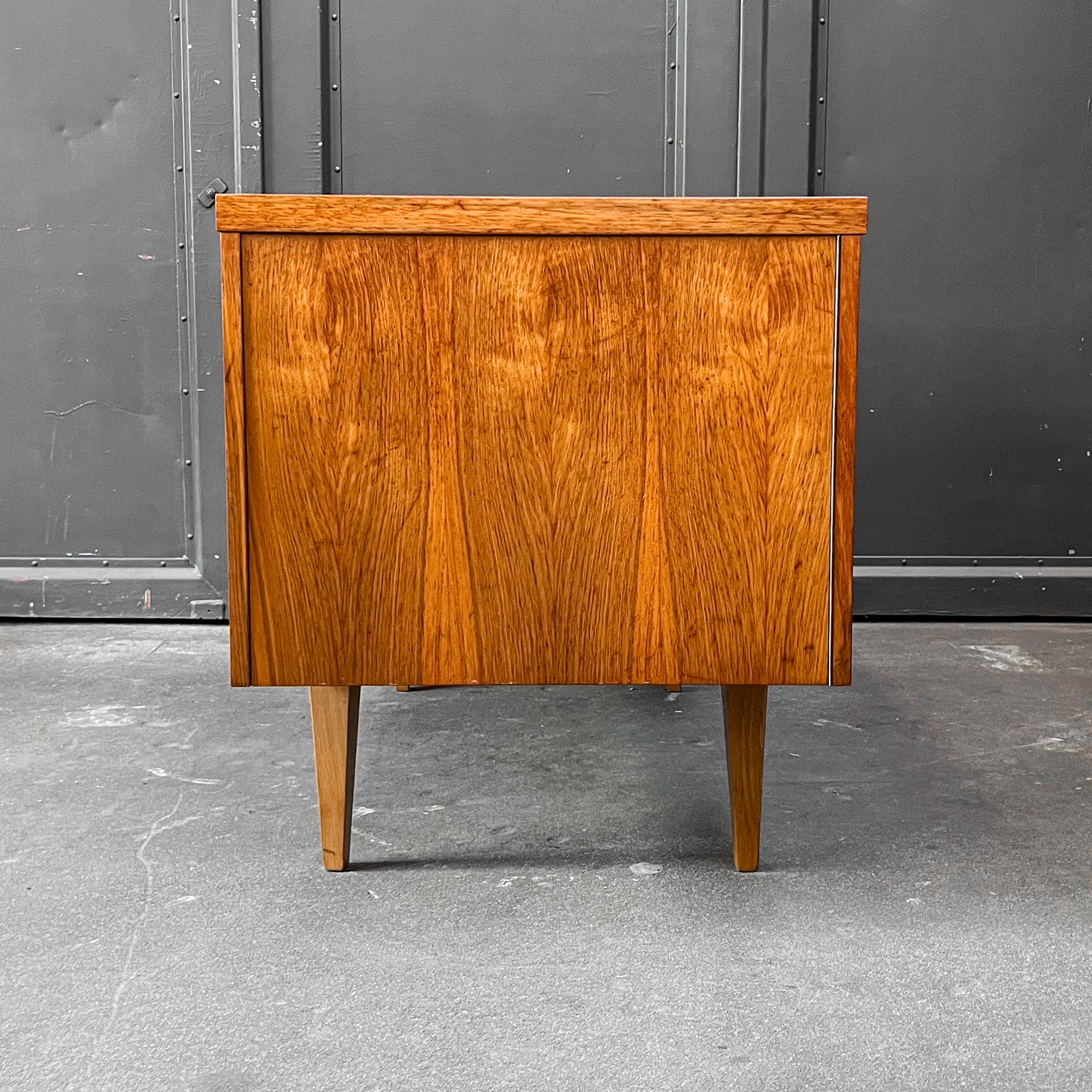 schreibtisch in nussbaum, 1960er, 130cm
