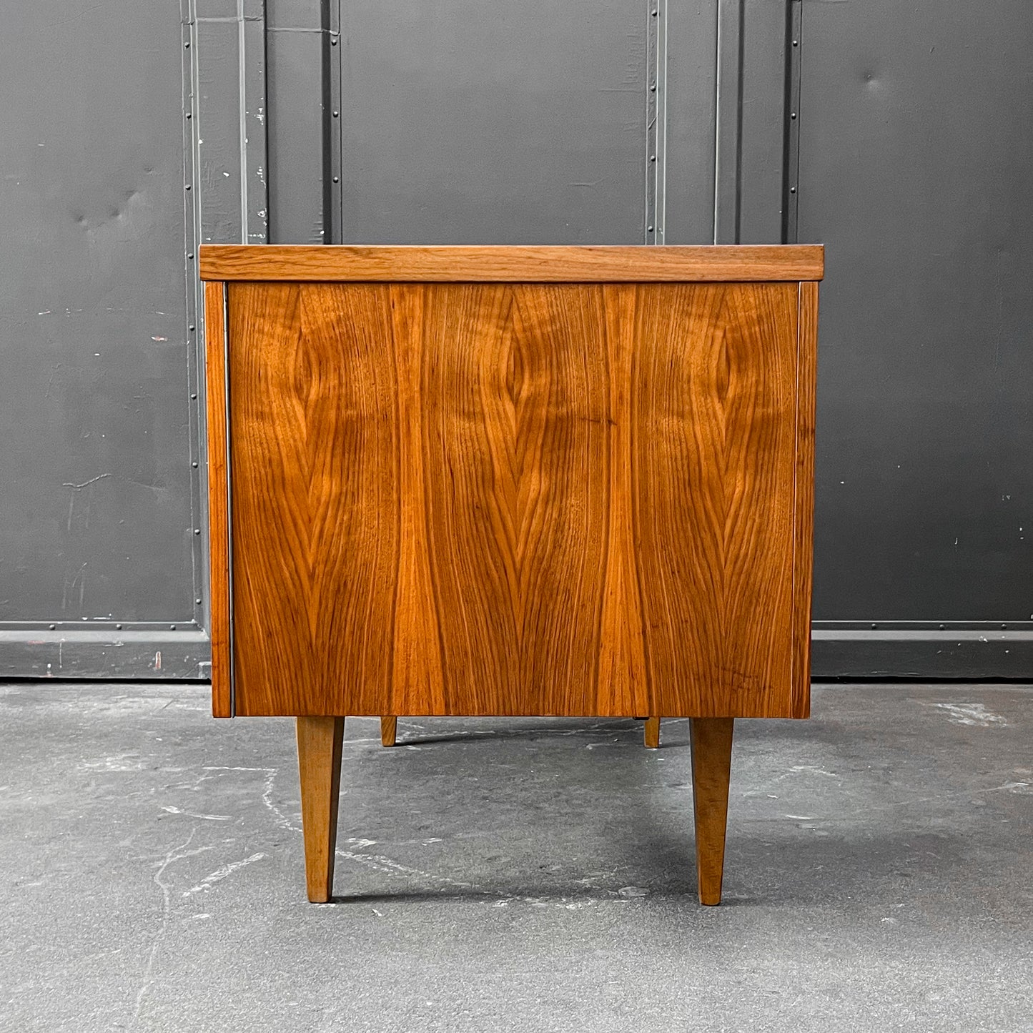 schreibtisch in nussbaum, 1960er, 130cm