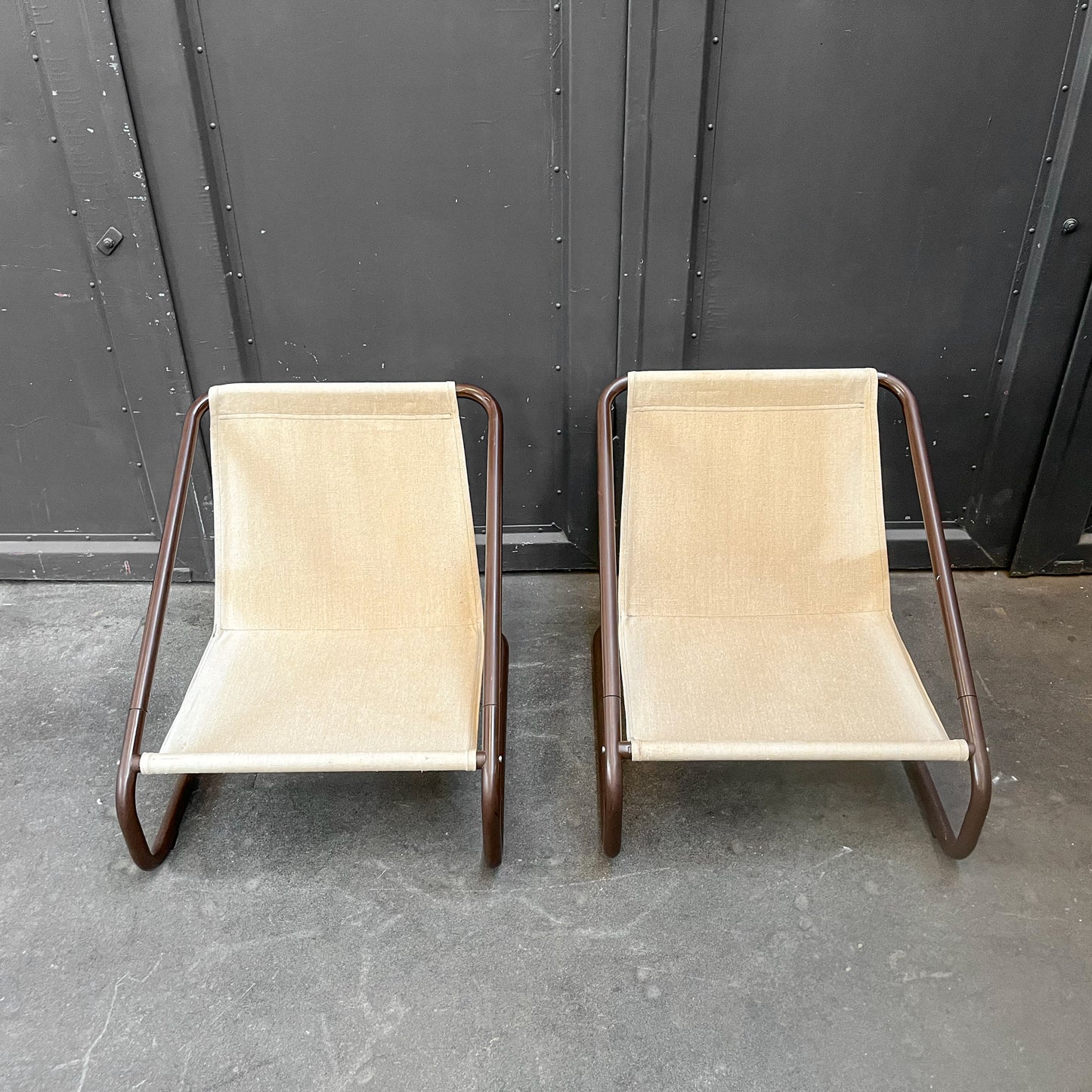 paar ikea loungesessel, 1970er jahre