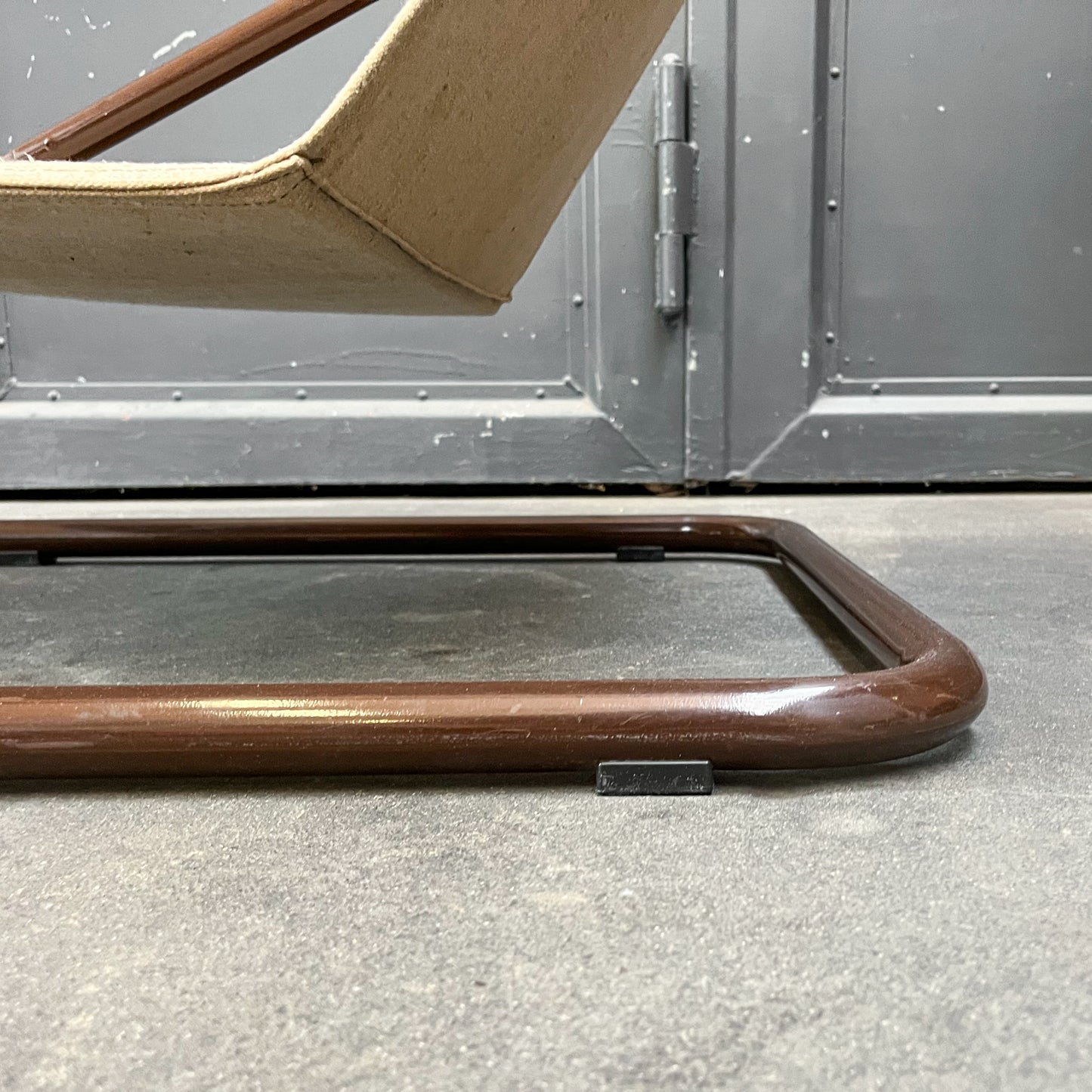 paar ikea loungesessel, 1970er jahre