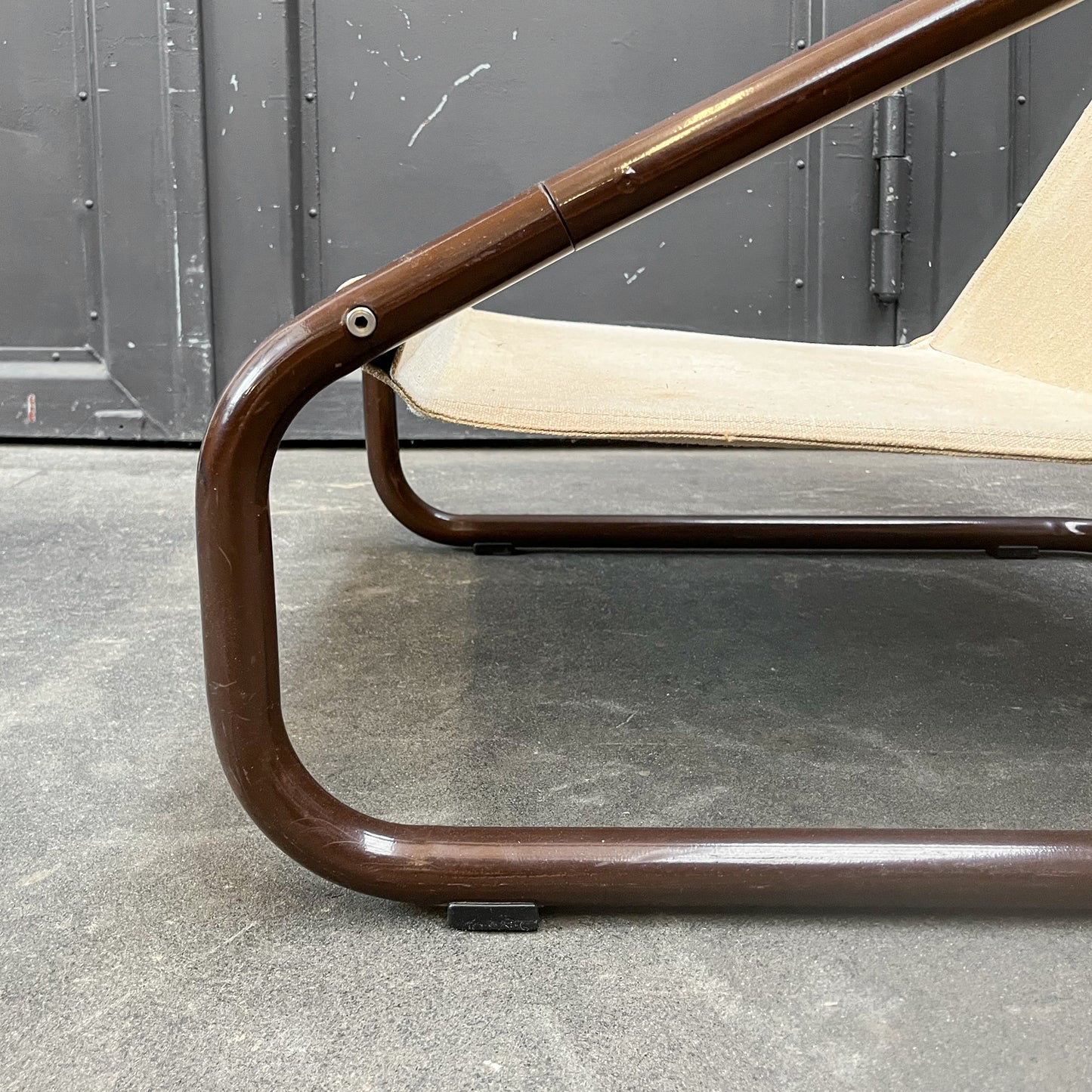 paar ikea loungesessel, 1970er jahre